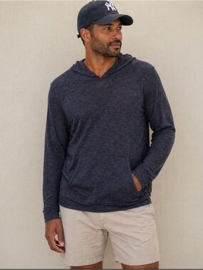 NWT Weatherproof Mens knit sweater hoodie, navy blue, size medium. Cotton blend.